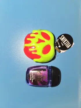 14011 BATH BODY WORKS Pocketbac Evil Queen Poison Apple