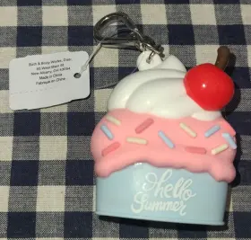 Bath & Body Works 200198009048 All New Ice Cream Sundae Pocketbac Sanitizer Holder And Free Ship