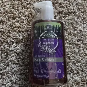 214804606991 BATH BODY WORKS Lavender Blossom Sanitizer