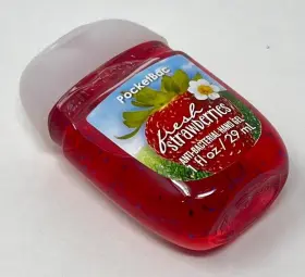 667541844335 BATH BODY WORKS Strawberries Pocketbac Anti Gel #3