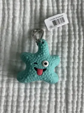 667550661824 BATH BODY WORKS Starfish Pocketbac Sanitizer