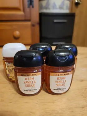 667552259234 BATH BODY WORKS Set Vanilla Sugar Sanitizer
