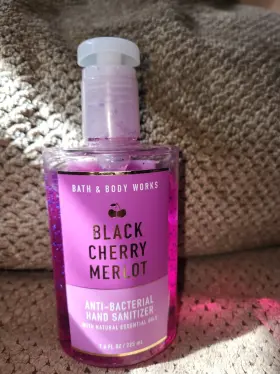 667554844193 BATH BODY WORKS Anti Bacterial Sanitizer Cherry