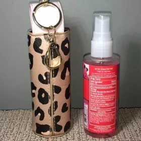 667555351409 BATH BODY WORKS Cheetah Snap Spray Sanitizer #2