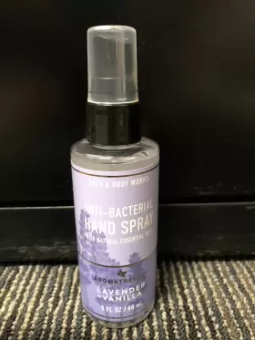 667555985062 BATH BODY WORKS Anti Bacterial Spray Lavender