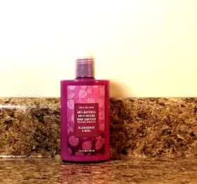 667557015019 BATH BODY WORKS Blackberries Basil Anti Gel Pump