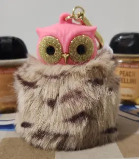 667557018515 BATH BODY WORKS Owl Pom Pocketbac Holder Peach #2