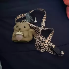 667557129242 BATH BODY WORKS Light Up Squirrel Lanyard Holder