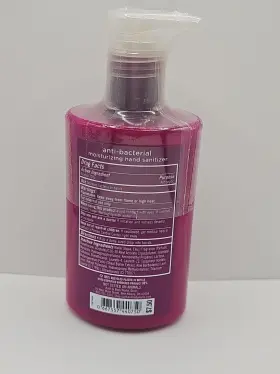667557440750 BATH BODY WORKS Twisted Peppermint Moisturizing #2