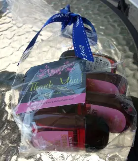 667557966663 BATH BODY WORKS Cake Pocketbac Sanitizers