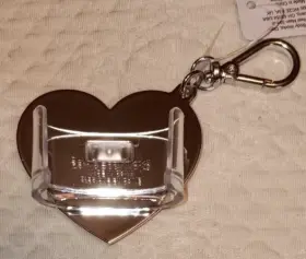 667558353288 BATH BODY WORKS Rainbow Heart Pocketbac Holder #2