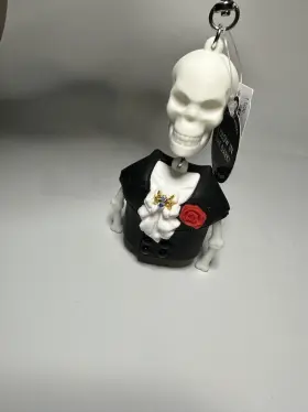 667558533529 BATH BODY WORKS Glow Skeleton Pocketbac Holder #3