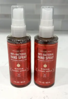 667559046172 BATH BODY WORKS Winter Candy Apple Sanitizer