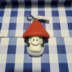 667559292036 BATH BODY WORKS Smiley Mushroom Pocketbac Holder #3