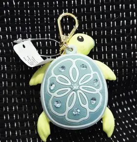 667650005658 BATH BODY WORKS Turtle Pocketbac Holder