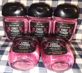 667659328574 BATH BODY WORKS Emily Pocketbacs