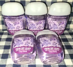 667659356188 BATH BODY WORKS Lilacs Pocketbac Sanitizers
