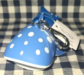 667659357482 BATH BODY WORKS Whale Shark Pocketbac Sanitizer #2