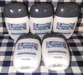 667659362776 BATH BODY WORKS Blueberry Bellini Moisturizing