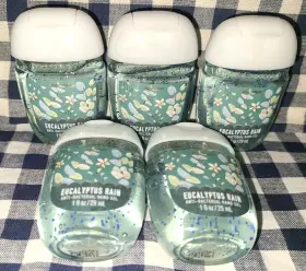 667659366804 BATH BODY WORKS Eucalyptus Rain Pocketbac