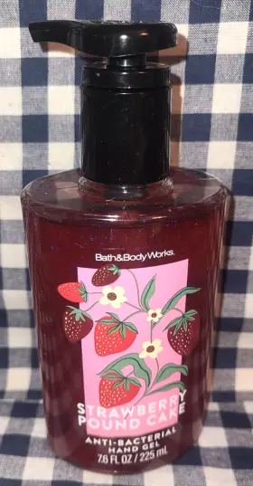 667659372232 BATH BODY WORKS Cake Pump Sanitizer