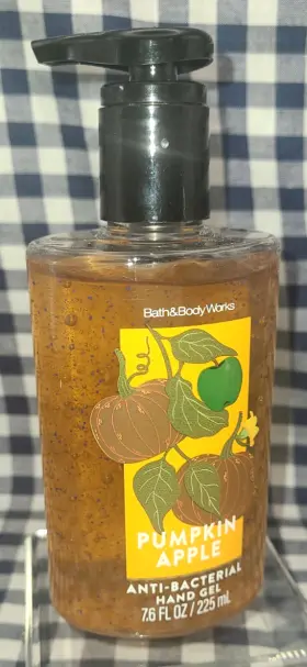 667659391554 BATH BODY WORKS Pumpkin Apple Pump Anti