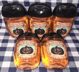 667659391592 BATH BODY WORKS Pumpkin Carving Pocketbac