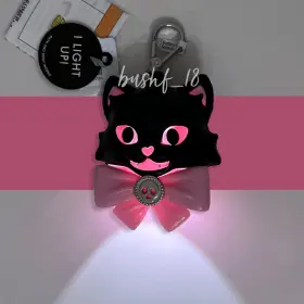 667659397594 BATH BODY WORKS Creepy Cat Pocketbac Sanitizer