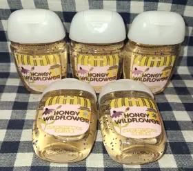 667659432103 BATH BODY WORKS Honey Wildflower Pocketbac