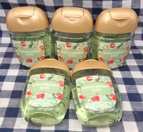 667659442812 BATH BODY WORKS Kiwi Pocketbac Sanitizers