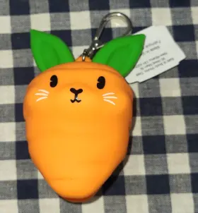 667659457762 BATH BODY WORKS Bunny Carrot Pocketbac Sanitizer