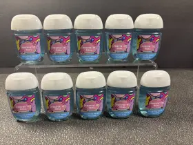 S195 BATH BODY WORKS Peeps Antibacterial Sanitizer