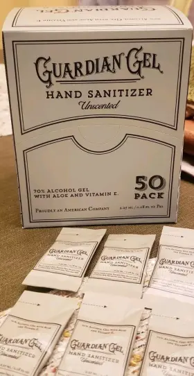 379209000013 GUARDIAN GEL Box Sanitizer Unscented Aloe Vit