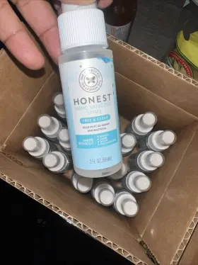 816645024369 HONEST Sanitizer Spray #2