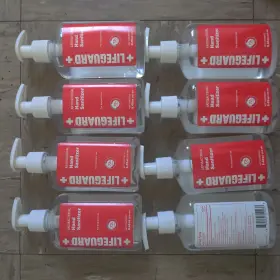 850010301433 LIFEGUARD Antibacterial Sanitizer Bottles Purell