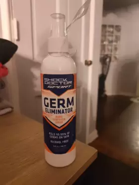 733313071657 SHOCK DOCTOR Spray Germ Eliminator