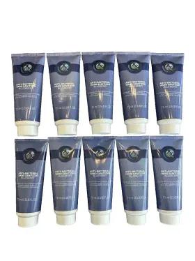 028197103729 THE BODY SHOP Blueberry Sanitizer