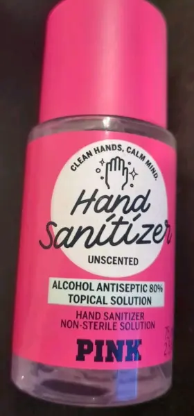 667553804594 VICTORIAS SECRET Victoria Pink Sanitizer Spray #2
