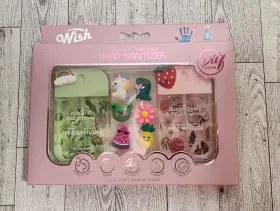 60423 WISH Hydrating Moisturizing Sanitizer Spray Charms Set