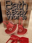 New! Bath & Body Works Pocketbac Holder Cowboy Cowgirl Hat Fringe Pink. Fixed Price $15.99.