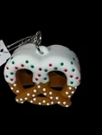 Bath & Body Works Frosted Pretzel Sprinkles Pocketbac Hand Sanitizer Gel Holder. Fixed Price $14.98.