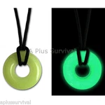 Uv Uvo Green Necklace Glo Glow In The Dark Light Stick Nite Lite Night Safety. Fixed Price $12.99.