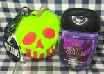 New Queen's Poison Apple Disney Villains Pocketbac & Holder Bath Body Works. Fixed Price $36.00.