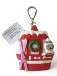 Bath & Body Works Mrs. Claus Ski Lift Gondola Pocketbac Hand Sanitizer Holder. Fixed Price $15.95.