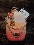 Nwt Bath & Body Works Ombre Charms Twist Off Pocketbac Sanitizer Holder. Fixed Price $17.99.