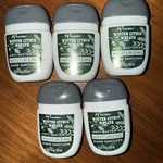 5-pack Winter Citrus Wreath Moisturizing Pocketbac Sanitizer Bath & Body Works. Fixed Price $18.99.