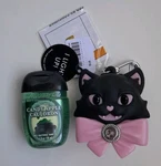 Bath And Body Works Cat Pocketbac Holder Candy Apple Cauldron Hand Gel New. Fixed Price $24.00.