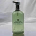 Molton Brown Refined White Mulberry Fine Liquid Hand Wash Pump 300 Ml 10 Oz New. Fixed Price $21.00.